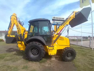 Retroexcavadora New Holland